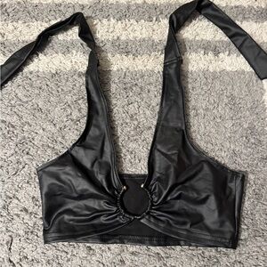 SHEIN Black Crop Tank Top with Cut Out